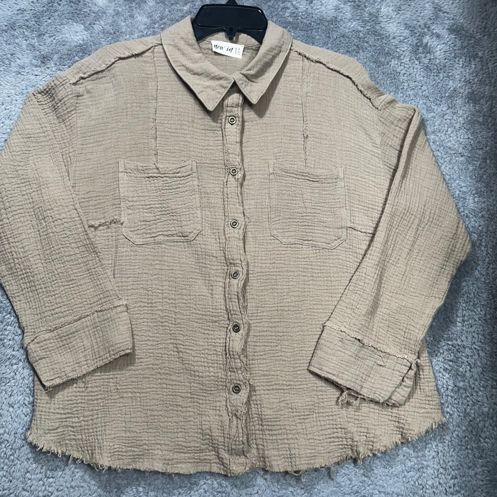 New In Gauze Button Down‎ Shirt Womens L Tan Raw Edge Frayed Crinkle NT10295